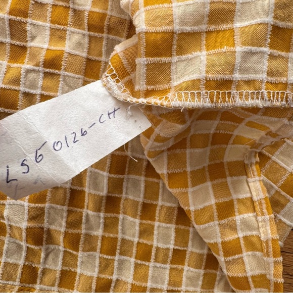 Lisa Says Gah! Yellow Blouse Ruffle Collar Button Down Checkered - Picture 4 of 7